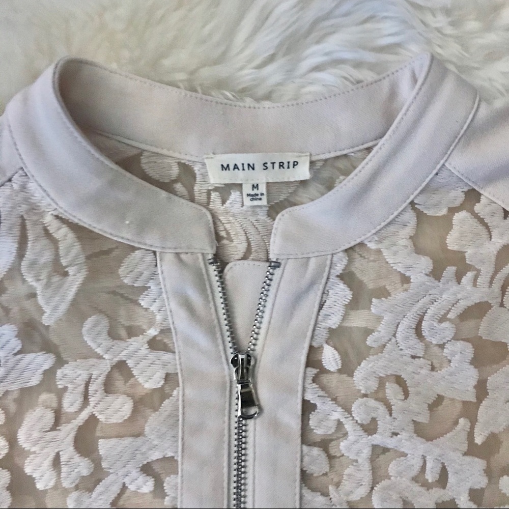Sheer Floral Jacket with Pockets (NWOT) - Picture 3 of 4